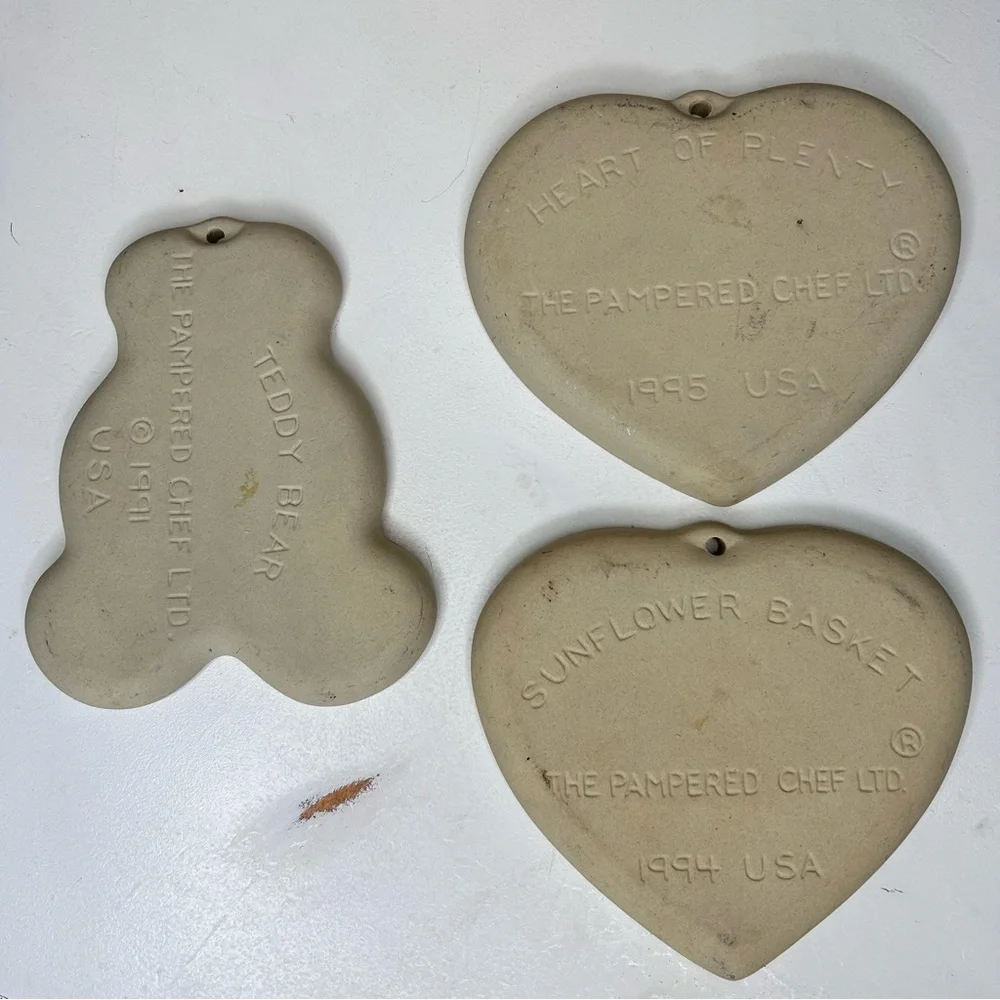 Pampered Chef 90s Stoneware cookie molds teddy, sunflowers, fruit bowl